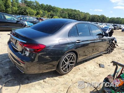 Trzecie zdjęcie samochodu z tyłu: 2021 MERCEDES-BENZ E 350 VIN:W1KZF8DBXMA903536 - miniatura