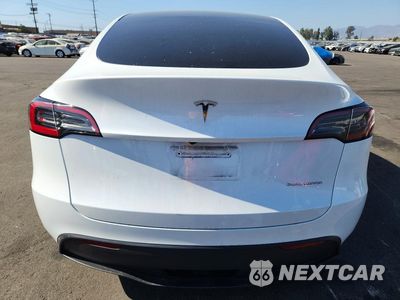 Zdjęcie 6 z 13 samochodu: 2024 TESLA MODEL Y VIN:7SAYGDEE0RA258088 - miniatura