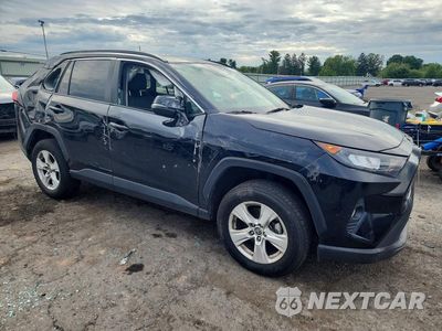 Czwarte zdjęcie samochodu z boku: 2021 TOYOTA RAV4 XLE VIN:2T3P1RFV0MW214085 - miniatura