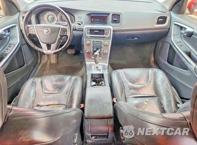 Zdjęcie 8 z 13 samochodu: 2012 VOLVO S60 T5 VIN:YV1622FS5C2134594 - miniatura