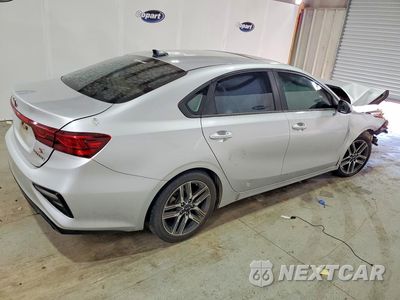 Trzecie zdjęcie samochodu z tyłu: 2019 KIA FORTE S VIN:3KPF34AD0KE017840 - miniatura