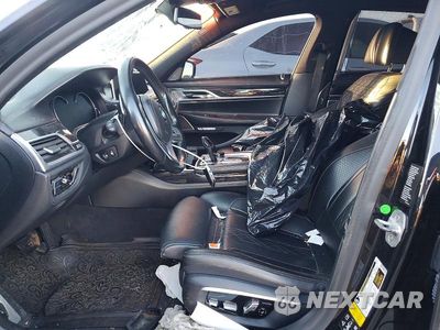 Zdjęcie 7 z 12 samochodu: 2016 BMW 750 XI VIN:WBA7F2C56GG419291 - miniatura