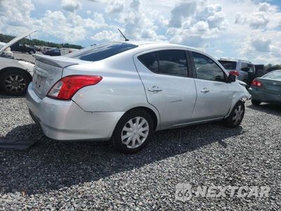 Trzecie zdjęcie samochodu z tyłu: 2019 NISSAN VERSA SV VIN:3N1CN7AP3KL842164 - miniatura