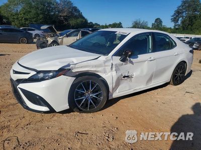 2021 TOYOTA CAMRY SE 4T1T11AK7MU575013 - główne zdjęcie licytacji z USA - miniatura