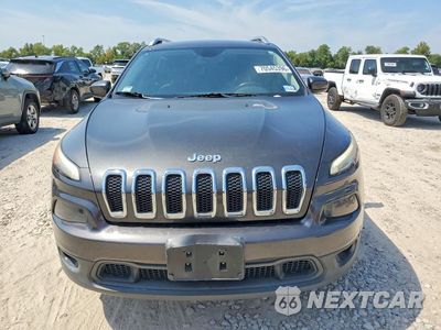Piąte zdjęcie samochodu w środku: 2016 JEEP CHEROKEE LATITUDE VIN:1C4PJLCS4GW137721 - miniatura
