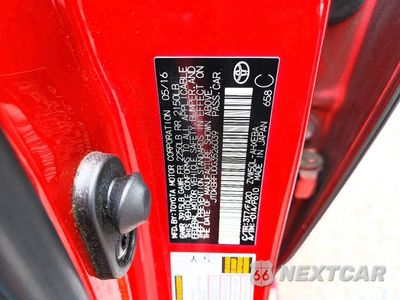 Zdjęcie 12 z 12 samochodu: 2016 TOYOTA PRIUS TWO VIN:JTDKBRFU0G3526039 - miniatura