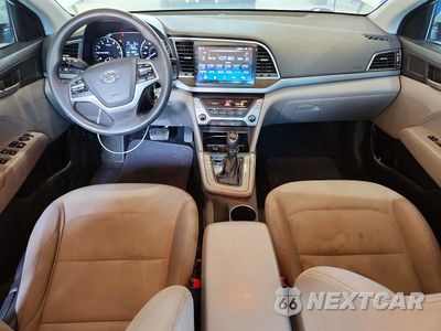 Zdjęcie 8 z 12 samochodu: 2017 HYUNDAI ELANTRA SE VIN:5NPD74LF8HH139666 - miniatura