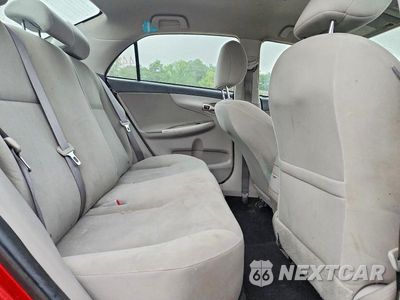Zdjęcie 10 z 13 samochodu: 2011 TOYOTA COROLLA LE VIN:2T1BU4EE4BC538718 - miniatura