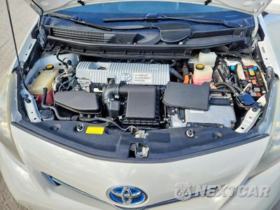 Zdjęcie 11 z 12 samochodu: 2012 TOYOTA PRIUS V FIVE VIN:JTDZN3EU5C3058274 - miniatura