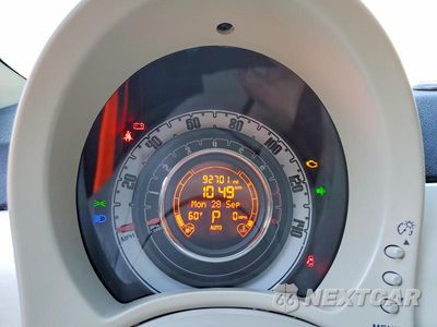 Zdjęcie 9 z 12 samochodu: 2013 FIAT 500 LOUNGE VIN:3C3CFFER6DT529407 - miniatura