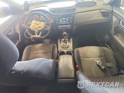 Zdjęcie 8 z 13 samochodu: 2019 NISSAN ROGUE SV VIN:5N1AT2MV9KC772555 - miniatura