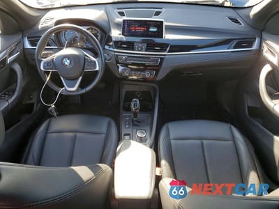 Zdjęcie 8 z 14 samochodu: 2021 BMW X1 XDRIVE28I VIN:WBXJG9C02M5T40942 - miniatura