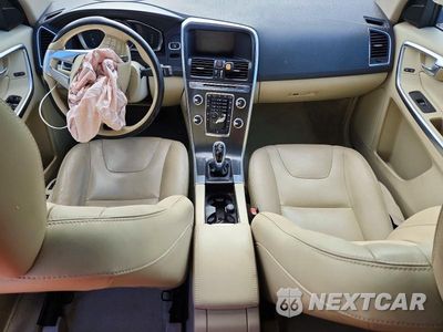 Zdjęcie 8 z 13 samochodu: 2015 VOLVO XC60 T5 PREMIER VIN:YV440MDK5F2744899 - miniatura