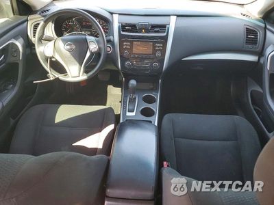 Zdjęcie 8 z 12 samochodu: 2015 NISSAN ALTIMA 2.5 S VIN:1N4AL3AP5FC290838 - miniatura