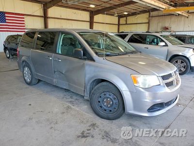 Czwarte zdjęcie samochodu z boku: 2018 DODGE GRAND CARAVAN SE VIN:2C4RDGBG4JR309105 - miniatura