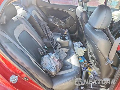 Zdjęcie 10 z 12 samochodu: 2011 KIA OPTIMA SX VIN:KNAGR4A68B5142002 - miniatura