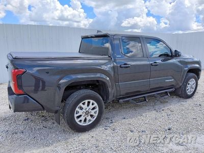 Trzecie zdjęcie samochodu z tyłu: 2024 TOYOTA TACOMA SR5 VIN:3TMKB5FN1RM023560 - miniatura