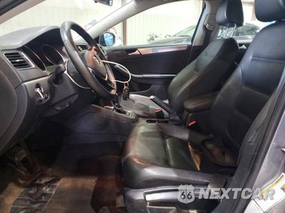Zdjęcie 7 z 12 samochodu: 2017 VOLKSWAGEN JETTA SE VIN:3VWDB7AJ6HM394136 - miniatura