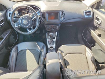 Zdjęcie 8 z 12 samochodu: 2019 JEEP COMPASS LATITUDE VIN:3C4NJDBB3KT767422 - miniatura