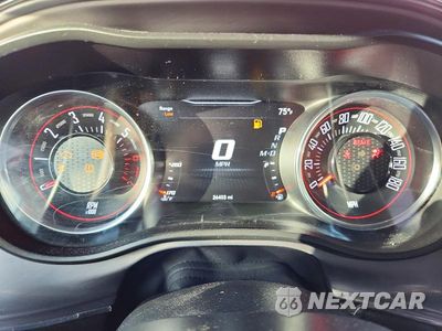 Zdjęcie 9 z 12 samochodu: 2023 DODGE CHALLENGER R/T SCAT PACK VIN:2C3CDZFJ1PH688512 - miniatura