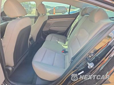 Zdjęcie 10 z 12 samochodu: 2017 HYUNDAI ELANTRA SE VIN:KMHD74LF7HU160266 - miniatura