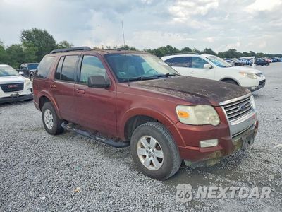 Czwarte zdjęcie samochodu z boku: 2010 FORD EXPLORER XLT VIN:1FMEU6DE1AUB06580 - miniatura