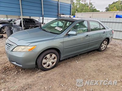 2007 TOYOTA CAMRY LE 4T1BE46K67U556872 - główne zdjęcie licytacji z USA - miniatura