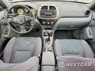 Zdjęcie 8 z 13 samochodu: 2003 TOYOTA RAV4 BASE VIN:JTEHH20V136088637 - miniatura