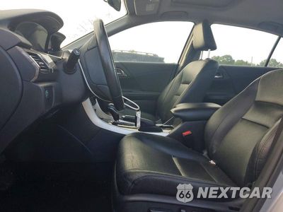 Zdjęcie 7 z 12 samochodu: 2017 HONDA ACCORD EXL VIN:1HGCR3F83HA033678 - miniatura