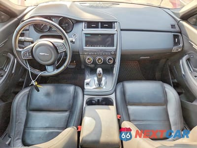 Zdjęcie 8 z 13 samochodu: 2019 JAGUAR E-PACE SE VIN:SADFP2FX4K1Z65628 - miniatura