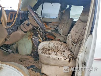 Zdjęcie 7 z 12 samochodu: 1997 DODGE RAM VAN B2500 VIN:2B6HB21X6VK512294 - miniatura