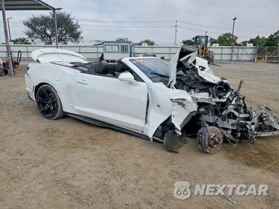 Czwarte zdjęcie samochodu z boku: 2019 CHEVROLET CAMARO SS VIN:1G1FH3D74K0112761 - miniatura