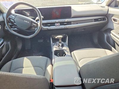 Zdjęcie 8 z 12 samochodu: 2025 KIA K4 LXS VIN:3KPFT4DE1SE154953 - miniatura