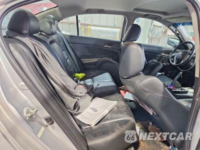 Zdjęcie 10 z 12 samochodu: 2010 HONDA ACCORD EXL VIN:1HGCP2F87AA180513 - miniatura