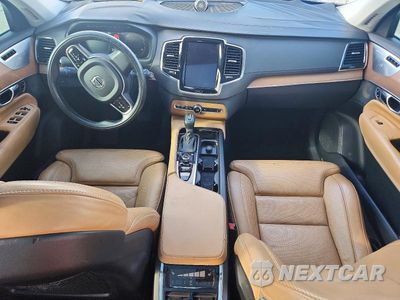 Zdjęcie 8 z 13 samochodu: 2016 VOLVO XC90 T6 VIN:YV4A22PL0G1014590 - miniatura