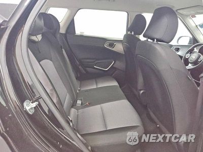 Zdjęcie 10 z 12 samochodu: 2021 KIA SOUL LX VIN:KNDJ23AU0M7786249 - miniatura