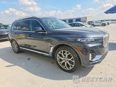 Czwarte zdjęcie samochodu z boku: 2020 BMW X7 XDRIVE40I VIN:5UXCW2C08L9D05816 - miniatura