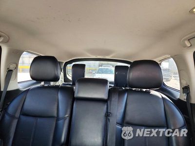 Zdjęcie 10 z 13 samochodu: 2019 NISSAN PATHFINDER SL VIN:5N1DR2MN1KC612729 - miniatura
