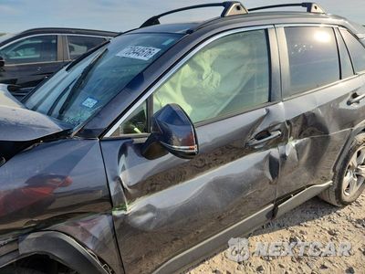 Zdjęcie 7 z 14 samochodu: 2019 TOYOTA RAV4 XLE VIN:JTMW1RFV1KD014466 - miniatura