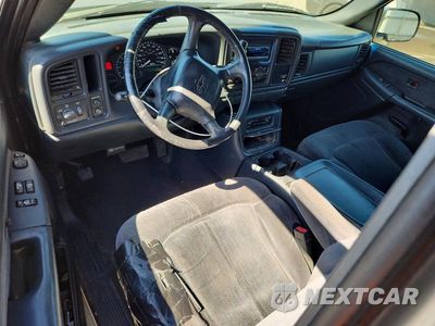 Zdjęcie 8 z 12 samochodu: 2002 CHEVROLET SILVERADO C1500 VIN:2GCEC19T021212517 - miniatura