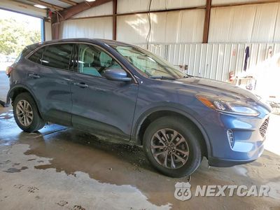 Czwarte zdjęcie samochodu z boku: 2020 FORD ESCAPE SE VIN:1FMCU9G66LUC62131 - miniatura