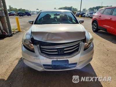 Piąte zdjęcie samochodu w środku: 2011 HONDA ACCORD LX VIN:1HGCP2F3XBA062249 - miniatura