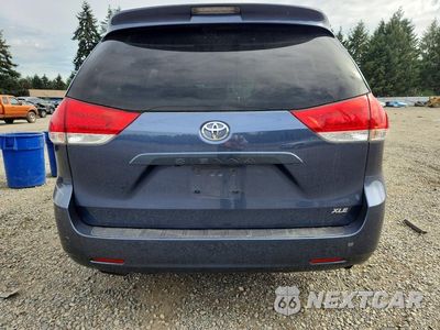 Zdjęcie 6 z 13 samochodu: 2014 TOYOTA SIENNA XLE 8-PASSENGER VIN:5TDYK3DC1ES518075 - miniatura
