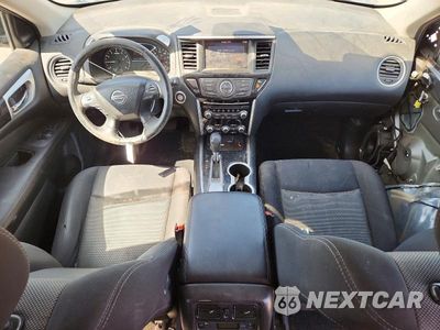 Zdjęcie 8 z 13 samochodu: 2019 NISSAN PATHFINDER SV VIN:5N1DR2MN7KC639854 - miniatura