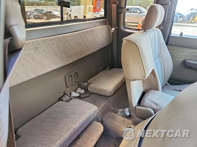 Zdjęcie 10 z 12 samochodu: 1998 TOYOTA TACOMA XTRACAB PRERUNNER VIN:4TASM92NXWZ138221 - miniatura