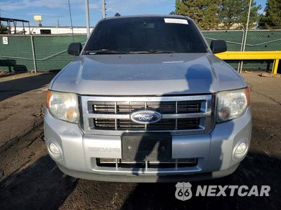 Piąte zdjęcie samochodu w środku: 2010 FORD ESCAPE XLT VIN:1FMCU9D71AKC83619 - miniatura