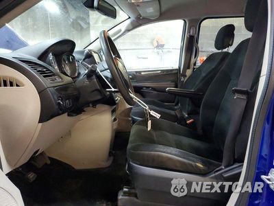 Zdjęcie 7 z 13 samochodu: 2019 DODGE GRAND CARAVAN SE VIN:2C4RDGBG3KR673873 - miniatura