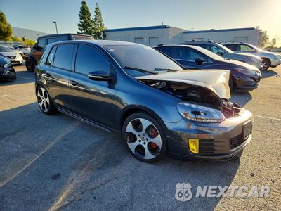 Czwarte zdjęcie samochodu z boku: 2012 VOLKSWAGEN GTI VIN:WVWHD7AJ7CW175001 - miniatura