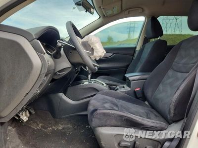 Zdjęcie 7 z 14 samochodu: 2016 NISSAN ROGUE SV VIN:JN8AT2MV9GW147913 - miniatura