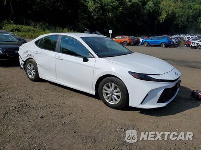 Czwarte zdjęcie samochodu z boku: 2025 TOYOTA CAMRY LE VIN:4T1DAACKXSU591916 - miniatura